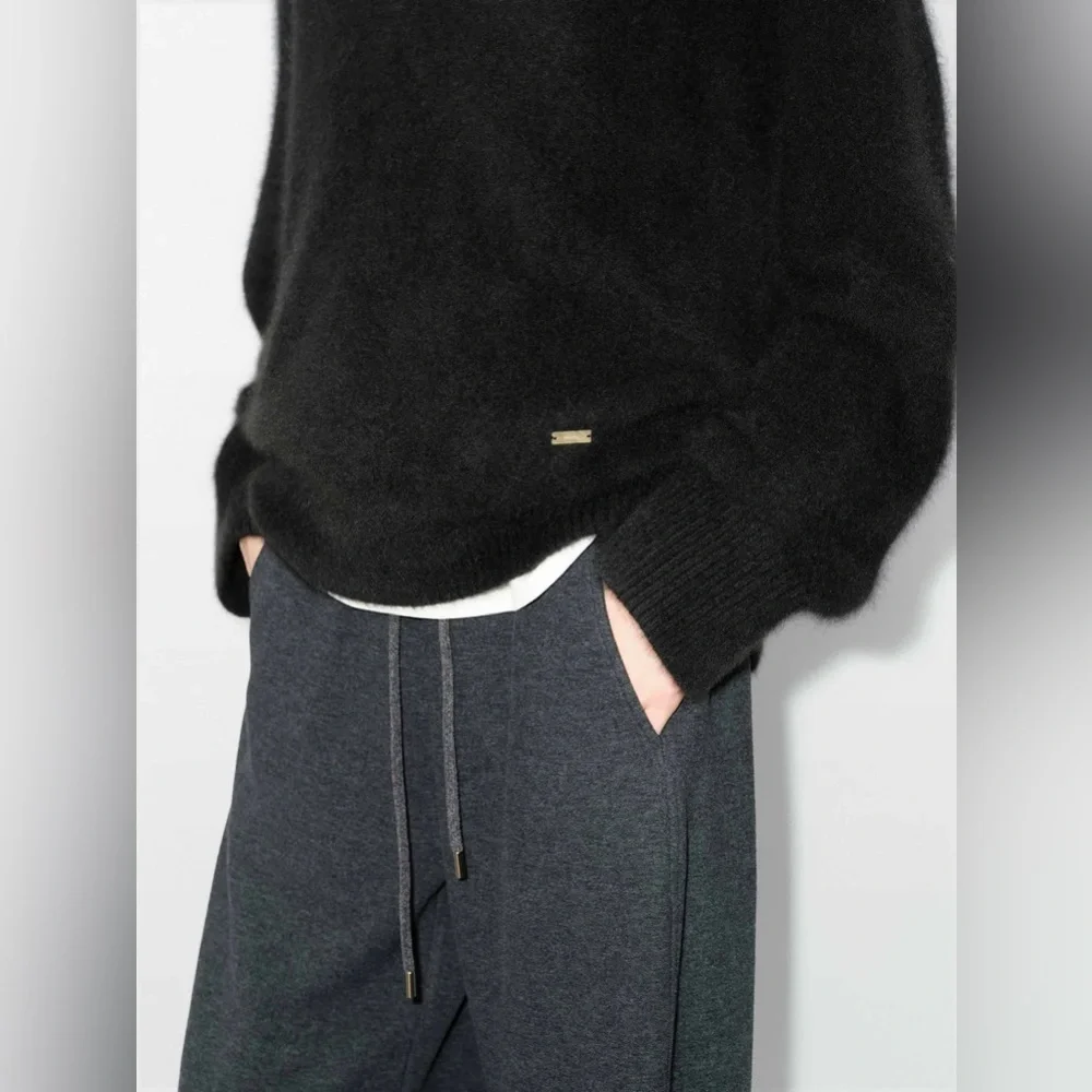MO&Co. Wool Deep V-Neck Loose Sweater Black Minimalist Size M